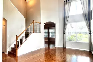 9524 Greenpointe Dr, Tampa, FL 33626 - Photo 5