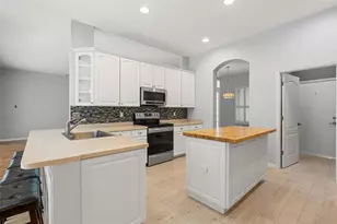 1305 Crystal Greens Dr, Sun City Center, FL 33573 - Photo 15