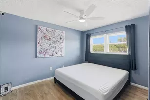 4050 4th St N, Saint Petersburg, FL 33703 - Photo 21