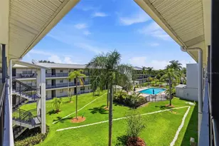 4050 4th St N, Saint Petersburg, FL 33703 - Photo 23