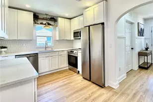 4202 N Seminole Ave, Tampa, FL 33603 - Photo 3