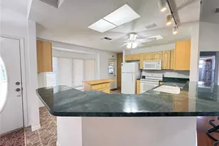 21606 Rosewood Ct, Lutz, FL 33549 - Photo 5