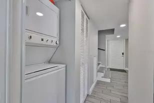 2011 S Carolina Ave, Tampa, FL 33629 - Photo 31