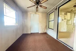 35220 Dodie Dr, Zephyrhills, FL 33541 - Photo 15