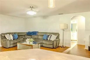 612 16th Ave SE, Ruskin, FL 33570 - Photo 11