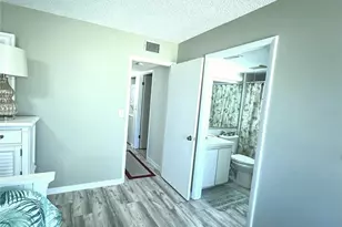 2655 Pine Ridge Way N, Palm Harbor, FL 34684 - Photo 33