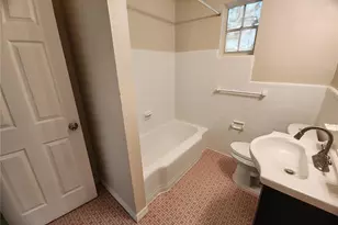 343 W 60th St, Jacksonville, FL 32208 - Photo 5