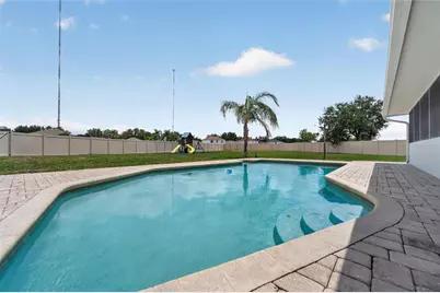 13318 Hollowbend Lane, Riverview, FL 33569 - Photo 11