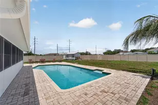 13318 Hollowbend Ln, Riverview, FL 33569 - Photo 9