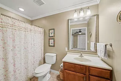 6612 Peachtree Drive, Tampa, FL 33617 - Photo 25