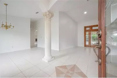 13902 Captains Reef Court, Tampa, FL 33624 - Photo 7