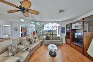 2611 Lancaster Dr, Sun City Center, FL 33573 - Photo 5