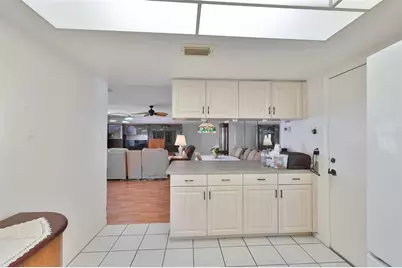 2611 Lancaster Drive #33, Sun City Center, FL 33573 - Photo 9