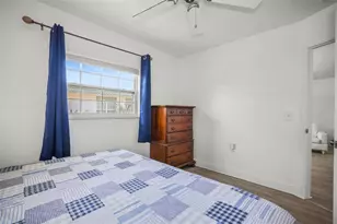 7743 39th Terrace N, Saint Petersburg, FL 33709 - Photo 11