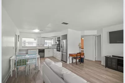7743 39th Terrace N, Saint Petersburg, FL 33709 - Photo 5