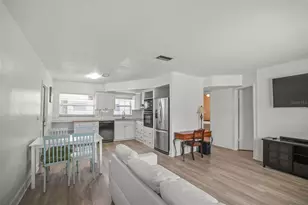 7743 39th Terrace N, Saint Petersburg, FL 33709 - Photo 5