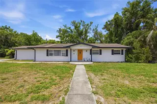 521 W Lutz Lake Fern Rd, Lutz, FL 33548 - Photo 1