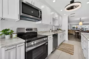 555 Boca Ciega Point Blvd S, Saint Petersburg, FL 33708 - Photo 13