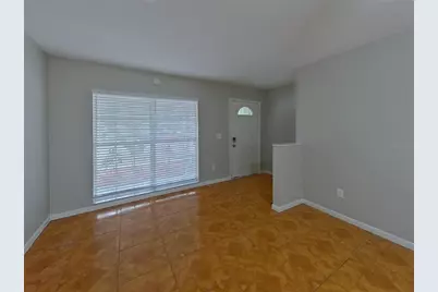 [Address not provided], Tampa, FL 33637 - Photo 3