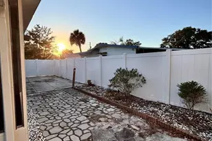 10611 N Altman St, Tampa, FL 33612 - Photo 35