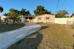 10611 N Altman St, Tampa, FL 33612 - Photo 5