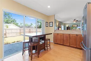 802 Smith Bay Dr, Brandon, FL 33510 - Photo 15