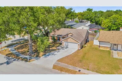 802 Smith Bay Drive, Brandon, FL 33510 - Photo 35