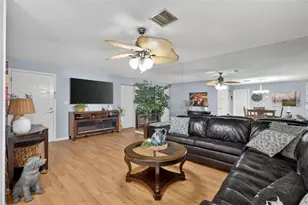 308 N Miller Rd, Valrico, FL 33594 - Photo 7