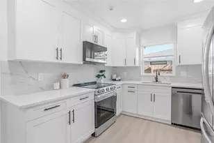 4720 Mohegan Rd, Saint Petersburg, FL 33708 - Photo 9