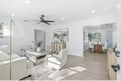 4720 Mohegan Road, Saint Petersburg, FL 33708 - Photo 3