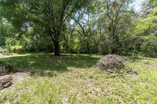 10422 N Woodmere Rd, Tampa, FL 33617 - Photo 35