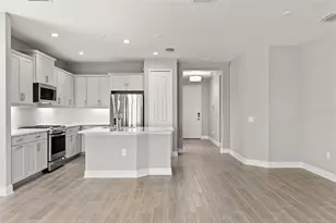 18137 Franklin Park Ct, Venice, FL 34293 - Photo 23