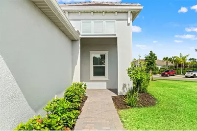 18137 Franklin Park Court, Venice, FL 34293 - Photo 11