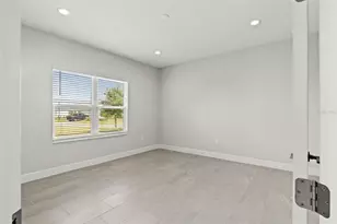 18131 Franklin Park Ct, Venice, FL 34293 - Photo 33