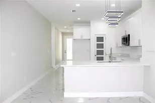 9304 N 18th St, Tampa, FL 33612 - Photo 13