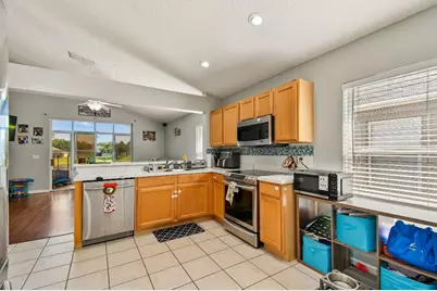 2708 Bellewater Place, Oviedo, FL 32765 - Photo 7