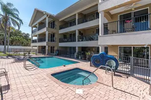 300 Capri Blvd, Treasure Island, FL 33706 - Photo 37