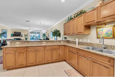 300 Capri Boulevard #6, Treasure Island, FL 33706 - Photo 15