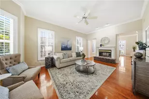 833 Marco Dr NE, Saint Petersburg, FL 33702 - Photo 3