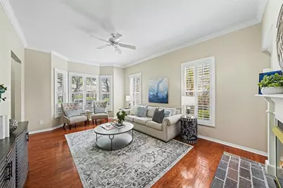 833 Marco Drive NE, Saint Petersburg, FL 33702 - Photo 9