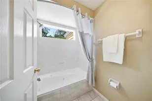 833 Marco Dr NE, Saint Petersburg, FL 33702 - Photo 87