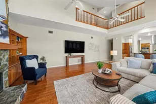 833 Marco Dr NE, Saint Petersburg, FL 33702 - Photo 5