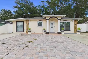 8721 N Orangeview Ave, Tampa, FL 33617 - Photo 3