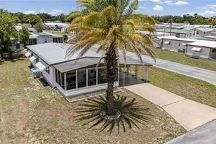 36831 Grace Ave, Zephyrhills, FL 33542 - Photo 29