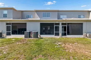 6705 Lake Rochester Ln, Gibsonton, FL 33534 - Photo 41