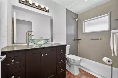 1276 37th Avenue NE, Saint Petersburg, FL 33704 - Photo 19