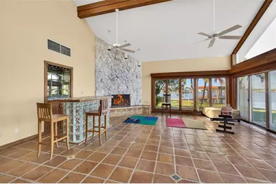 1276 37th Avenue NE, Saint Petersburg, FL 33704 - Photo 13