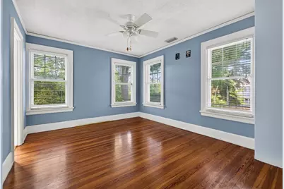 835 16th Avenue NE, Saint Petersburg, FL 33704 - Photo 19