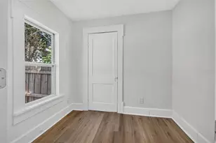 3134 17th St N, Saint Petersburg, FL 33713 - Photo 9