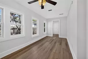 3134 17th St N, Saint Petersburg, FL 33713 - Photo 7